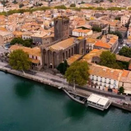 5 Min From The Sea Apartament *