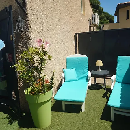 5 Min From The Sea Apartament *