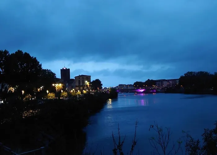 5 Min From The Sea アパート アグド